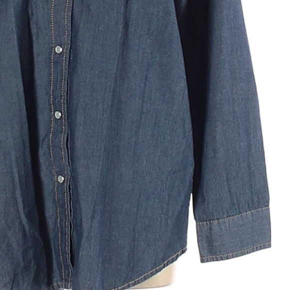 Izod L blue chambray long sleeve snap front shirt - Picture 8 of 16